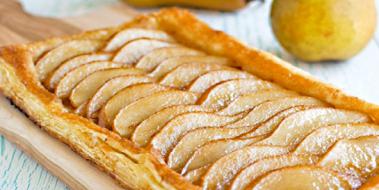 Milföylü Elmalı Tart Tarifi ve Malzemeleri Milföylü Elmalı Tart